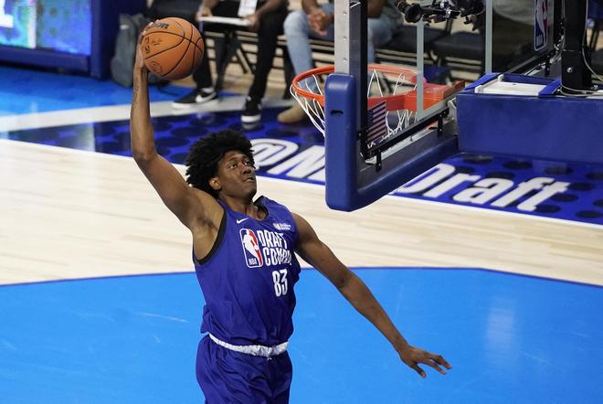 巴萨以其 巴萨以其