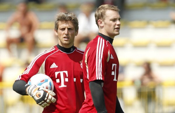 他是乐于助 他是乐于助