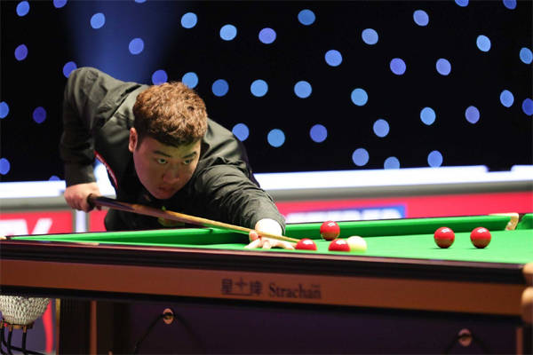 詹姆斯和安 詹姆斯和安